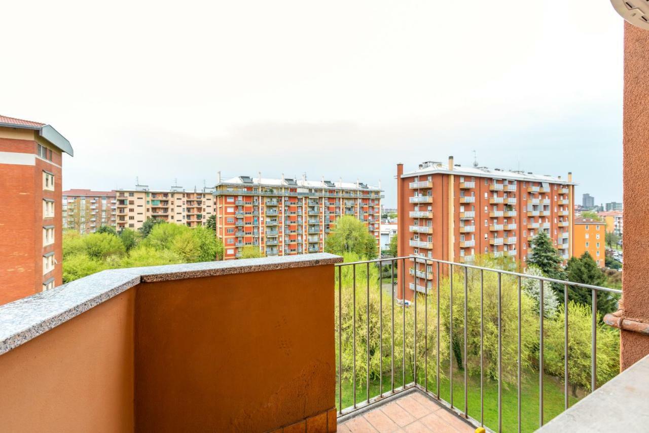Renewed Balcony Flat With Green Garden Milan Exterior photo